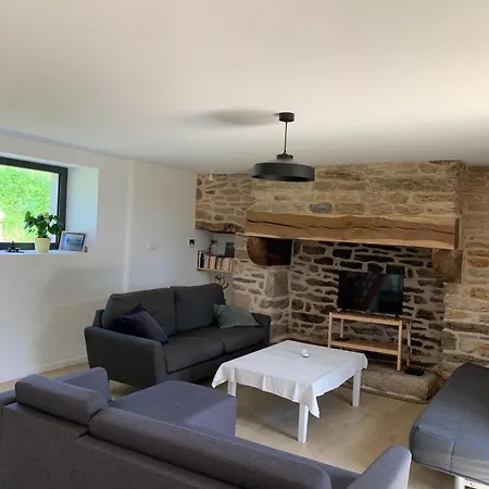 Les Ecuries Du Nevez Holiday home Ploneour-Lanvern